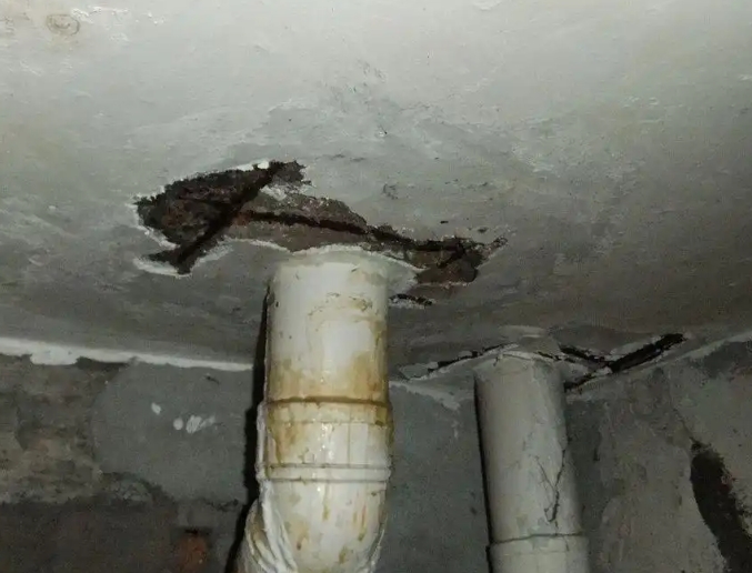 托克逊卫生间漏水维修公司浅析托克逊卫生间渗水维修的方法